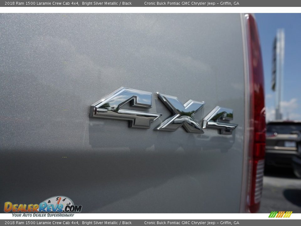 2018 Ram 1500 Laramie Crew Cab 4x4 Bright Silver Metallic / Black Photo #16