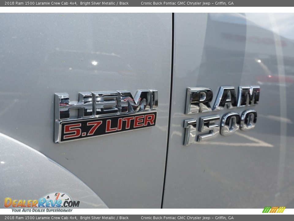 2018 Ram 1500 Laramie Crew Cab 4x4 Bright Silver Metallic / Black Photo #18