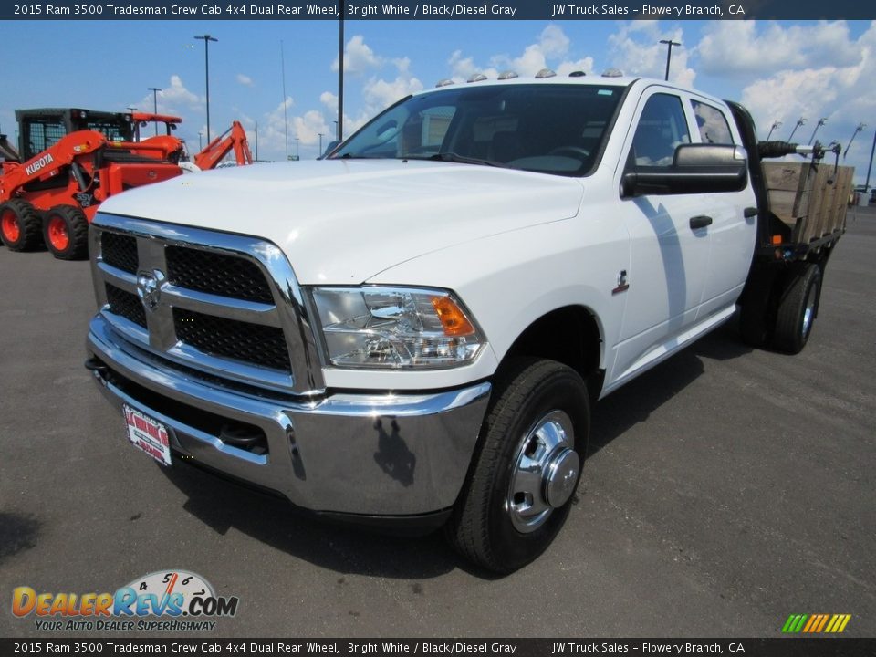 2015 Ram 3500 Tradesman Crew Cab 4x4 Dual Rear Wheel Bright White / Black/Diesel Gray Photo #1