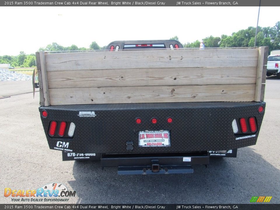 2015 Ram 3500 Tradesman Crew Cab 4x4 Dual Rear Wheel Bright White / Black/Diesel Gray Photo #4