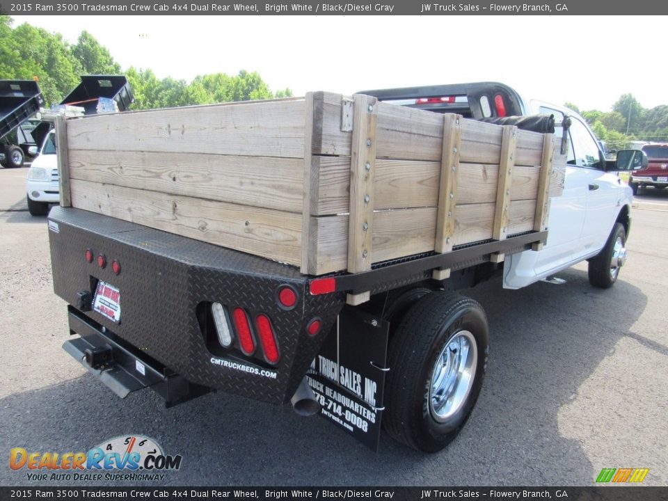 2015 Ram 3500 Tradesman Crew Cab 4x4 Dual Rear Wheel Bright White / Black/Diesel Gray Photo #5