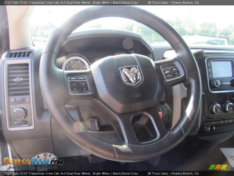 2015 Ram 3500 Tradesman Crew Cab 4x4 Dual Rear Wheel Bright White / Black/Diesel Gray Photo #20