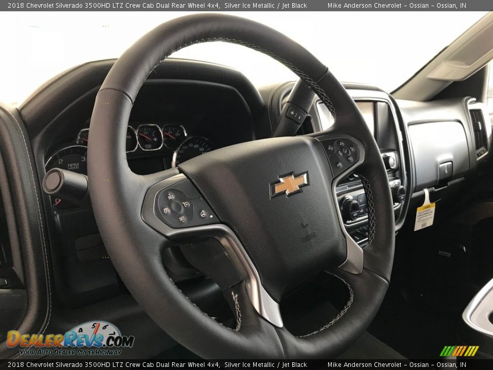 2018 Chevrolet Silverado 3500HD LTZ Crew Cab Dual Rear Wheel 4x4 Silver Ice Metallic / Jet Black Photo #19