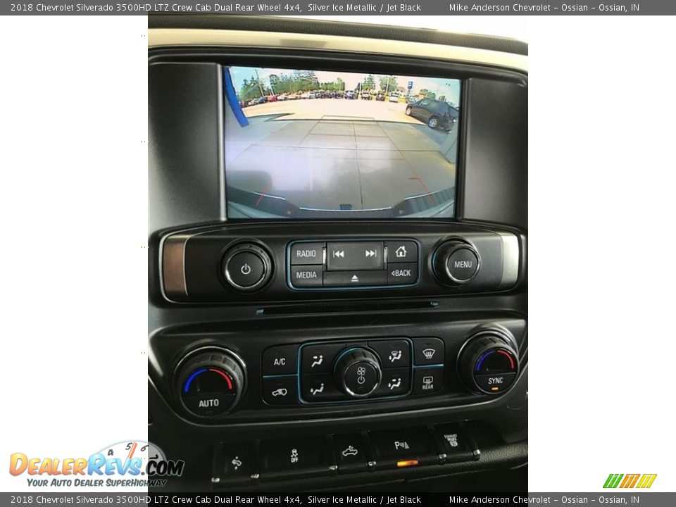 2018 Chevrolet Silverado 3500HD LTZ Crew Cab Dual Rear Wheel 4x4 Silver Ice Metallic / Jet Black Photo #27
