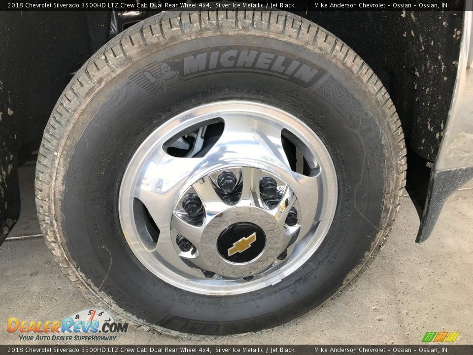 2018 Chevrolet Silverado 3500HD LTZ Crew Cab Dual Rear Wheel 4x4 Silver Ice Metallic / Jet Black Photo #29