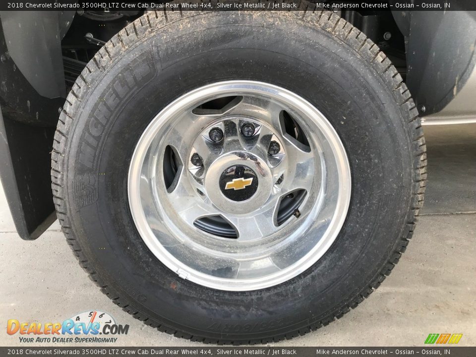 2018 Chevrolet Silverado 3500HD LTZ Crew Cab Dual Rear Wheel 4x4 Silver Ice Metallic / Jet Black Photo #30
