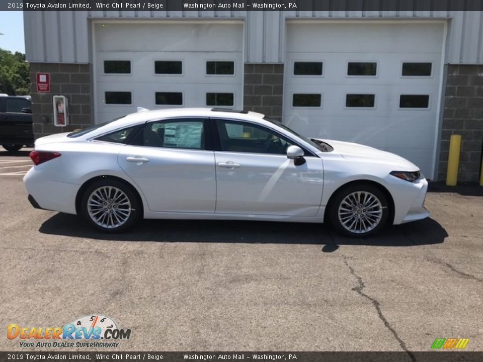 2019 Toyota Avalon Limited Wind Chill Pearl / Beige Photo #2