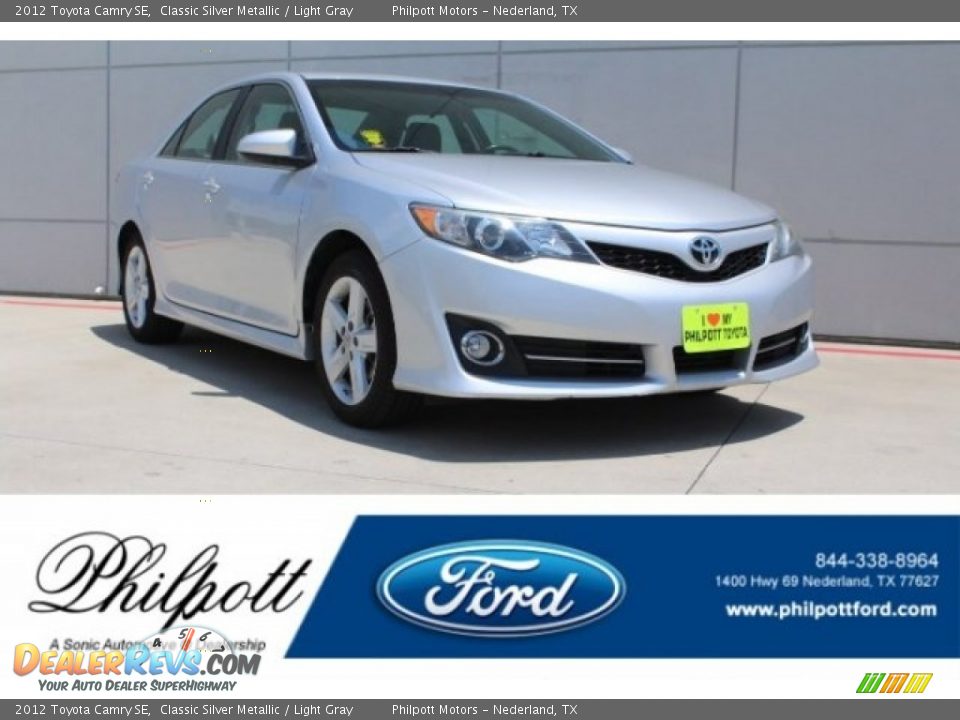 2012 Toyota Camry SE Classic Silver Metallic / Light Gray Photo #1