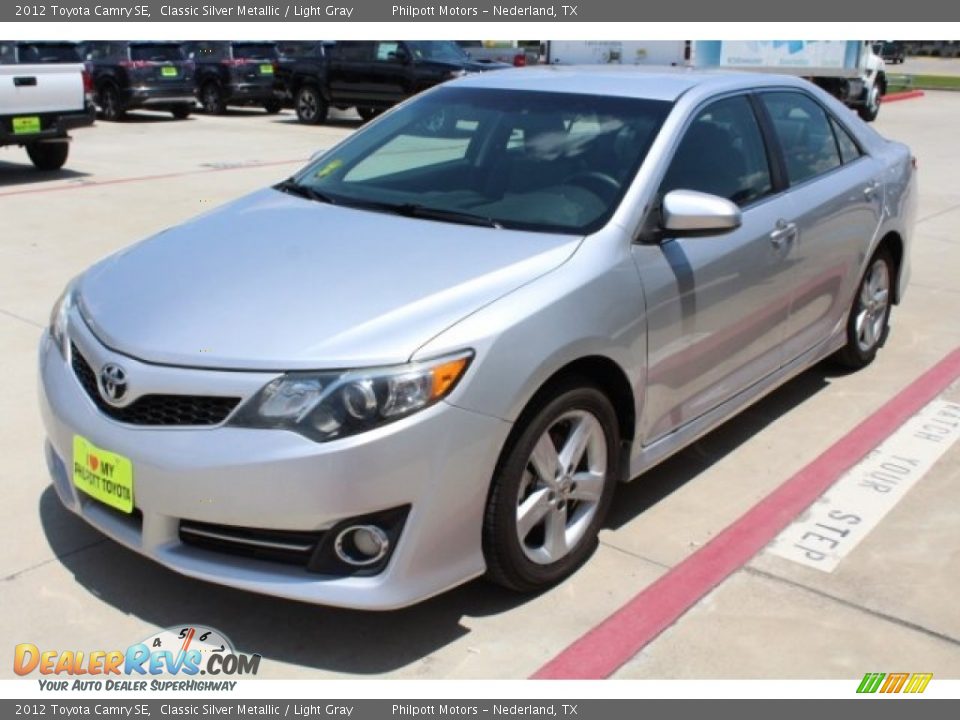 2012 Toyota Camry SE Classic Silver Metallic / Light Gray Photo #3