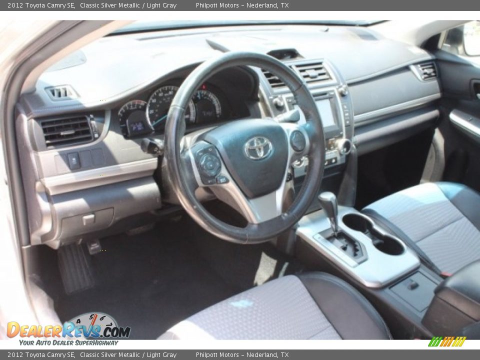 2012 Toyota Camry SE Classic Silver Metallic / Light Gray Photo #13
