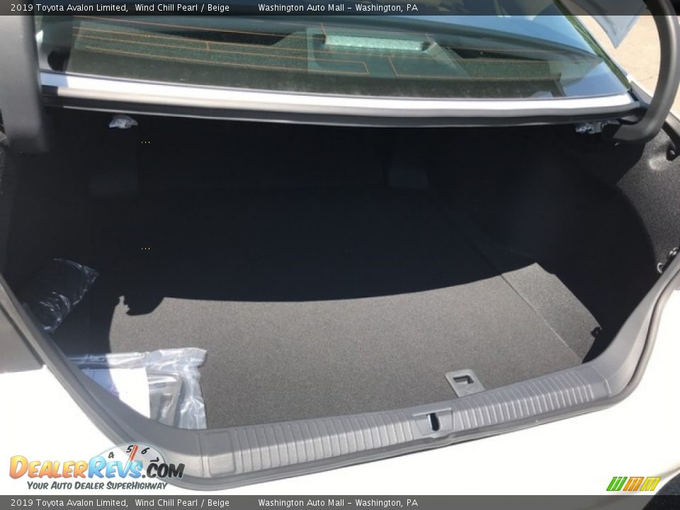 2019 Toyota Avalon Limited Wind Chill Pearl / Beige Photo #20