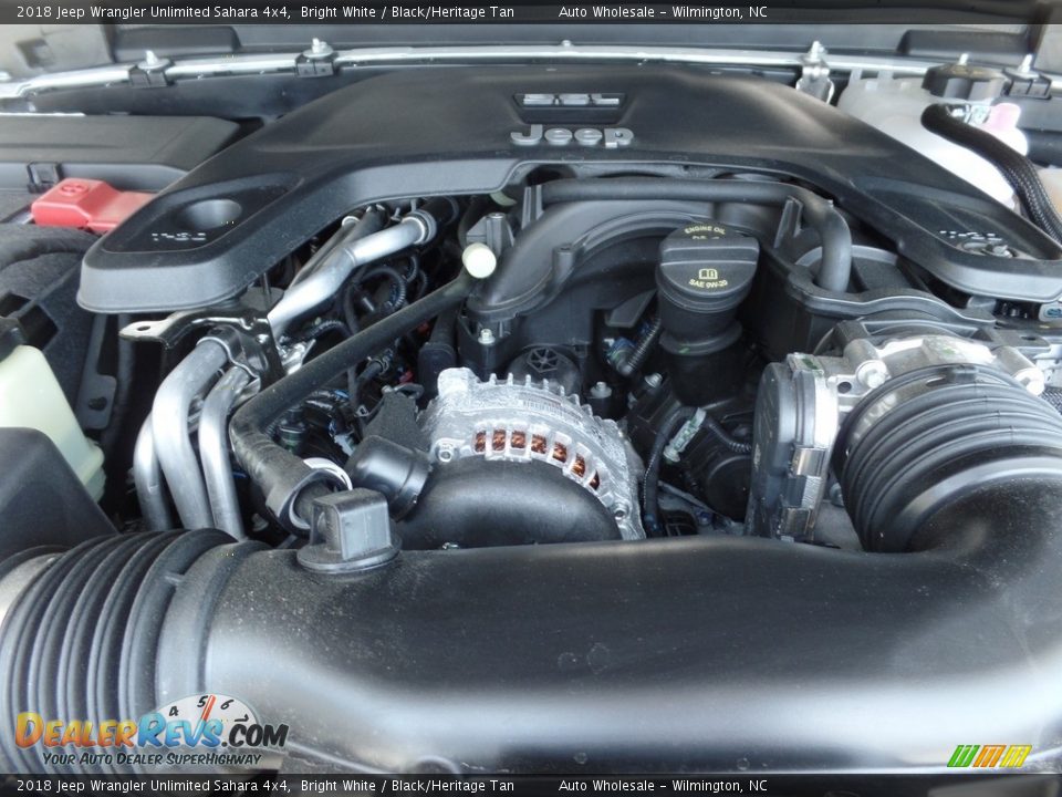 2018 Jeep Wrangler Unlimited Sahara 4x4 Bright White / Black/Heritage Tan Photo #6