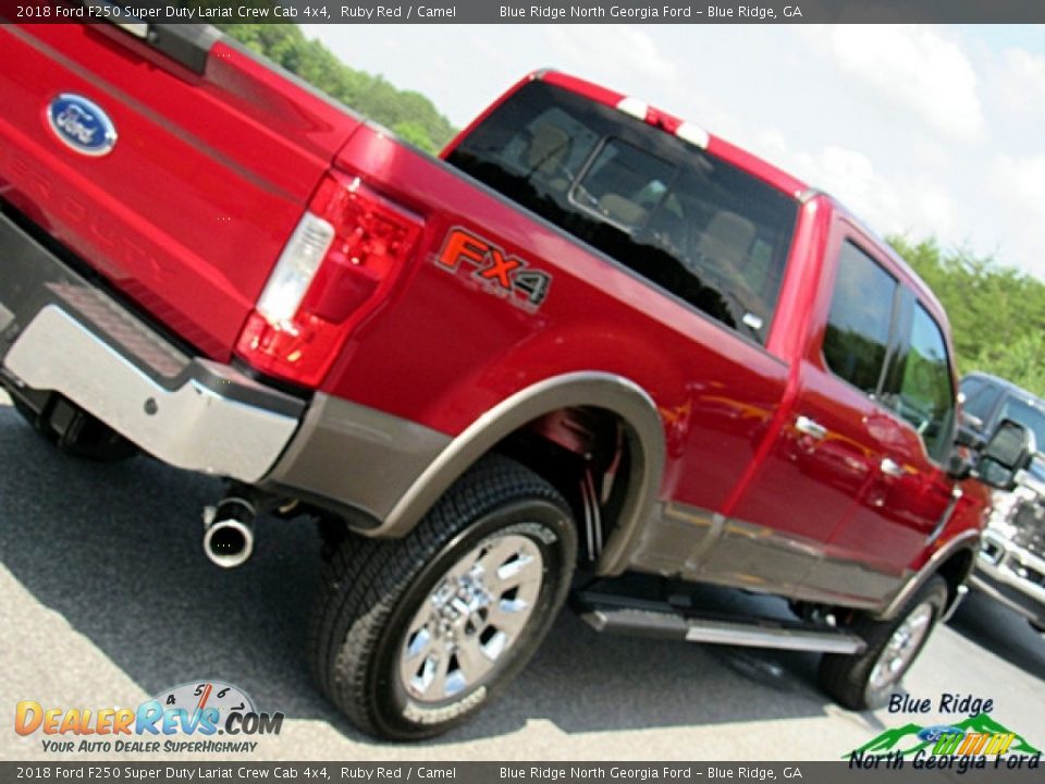 2018 Ford F250 Super Duty Lariat Crew Cab 4x4 Ruby Red / Camel Photo #36