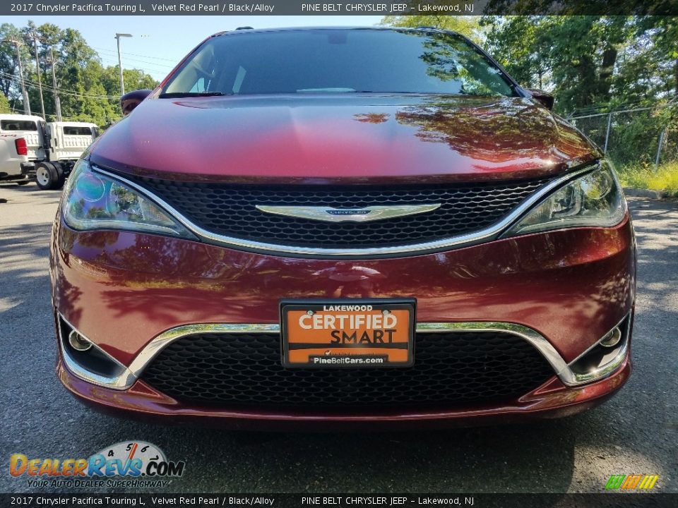 2017 Chrysler Pacifica Touring L Velvet Red Pearl / Black/Alloy Photo #2