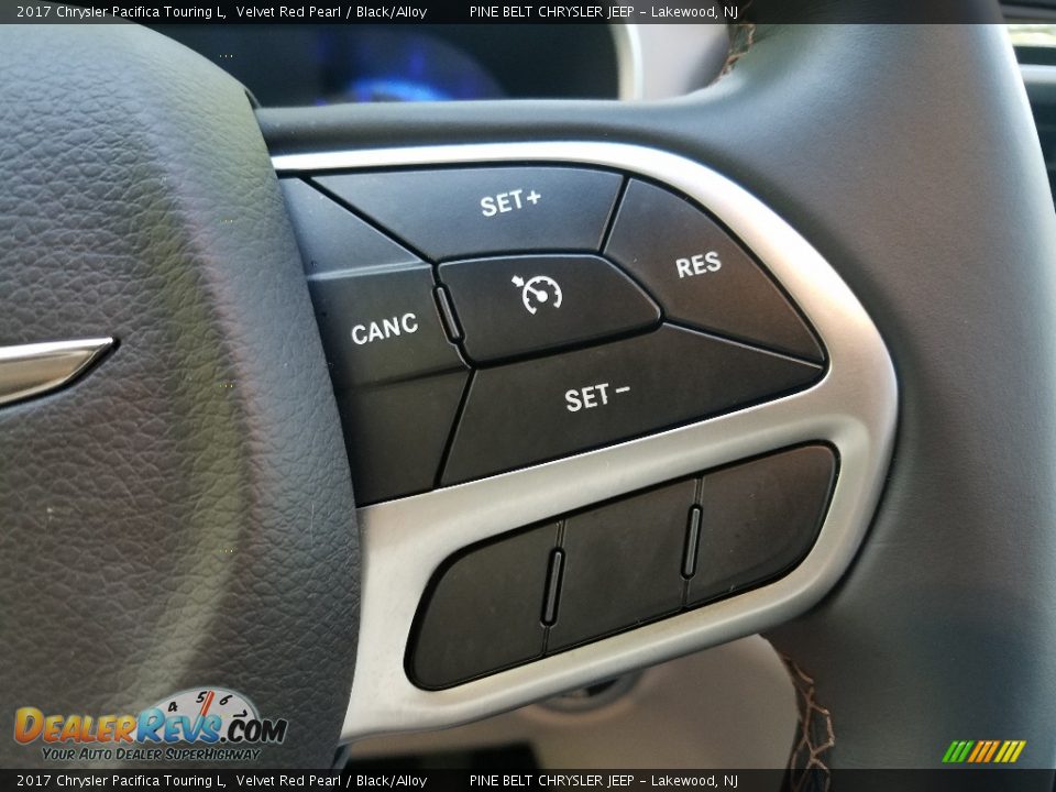 2017 Chrysler Pacifica Touring L Velvet Red Pearl / Black/Alloy Photo #17