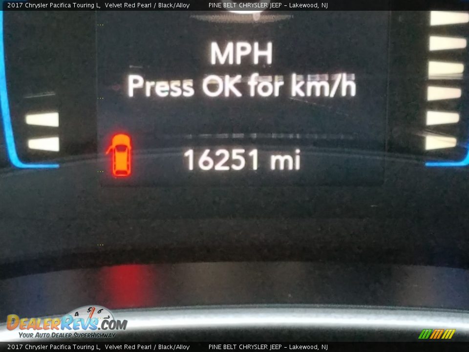2017 Chrysler Pacifica Touring L Velvet Red Pearl / Black/Alloy Photo #19