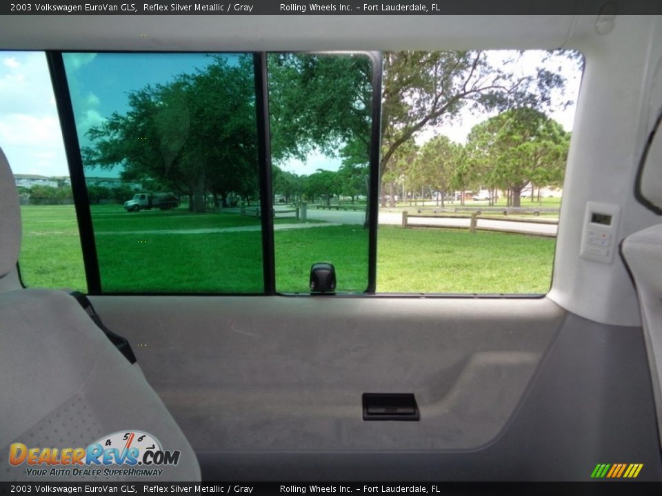 2003 Volkswagen EuroVan GLS Reflex Silver Metallic / Gray Photo #27