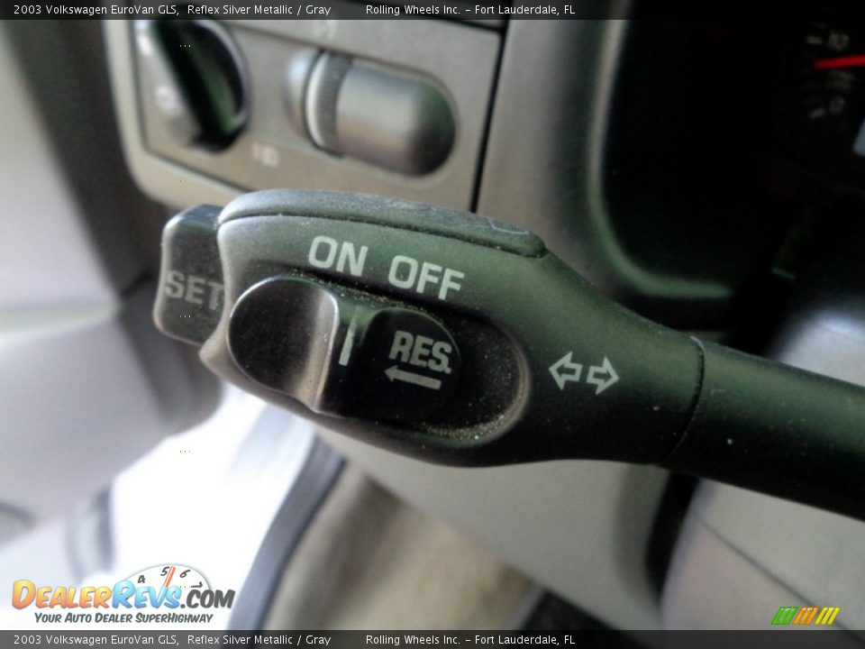 2003 Volkswagen EuroVan GLS Reflex Silver Metallic / Gray Photo #28
