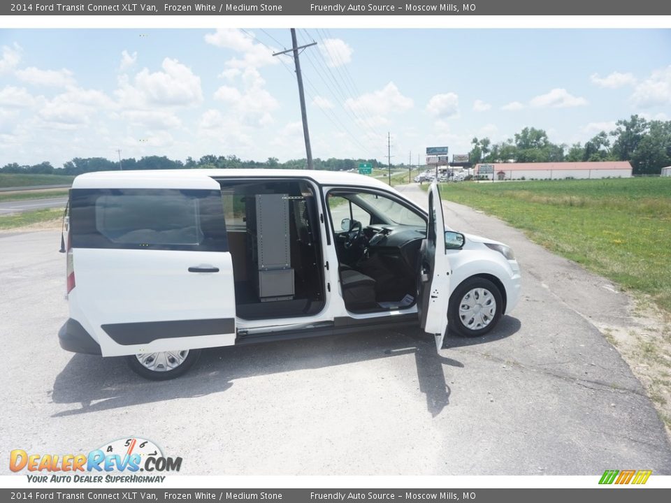 2014 Ford Transit Connect XLT Van Frozen White / Medium Stone Photo #31
