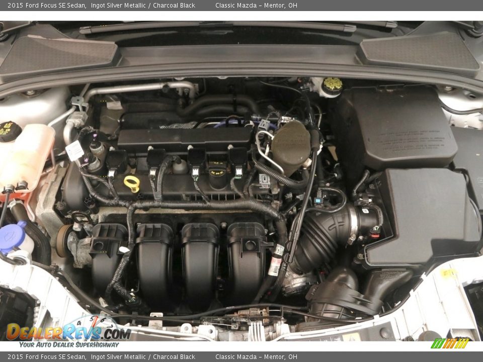 2015 Ford Focus SE Sedan Ingot Silver Metallic / Charcoal Black Photo #16
