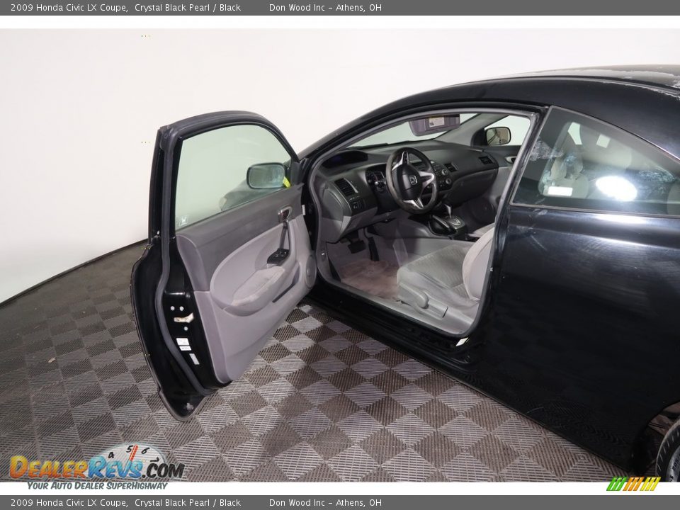 2009 Honda Civic LX Coupe Crystal Black Pearl / Black Photo #24