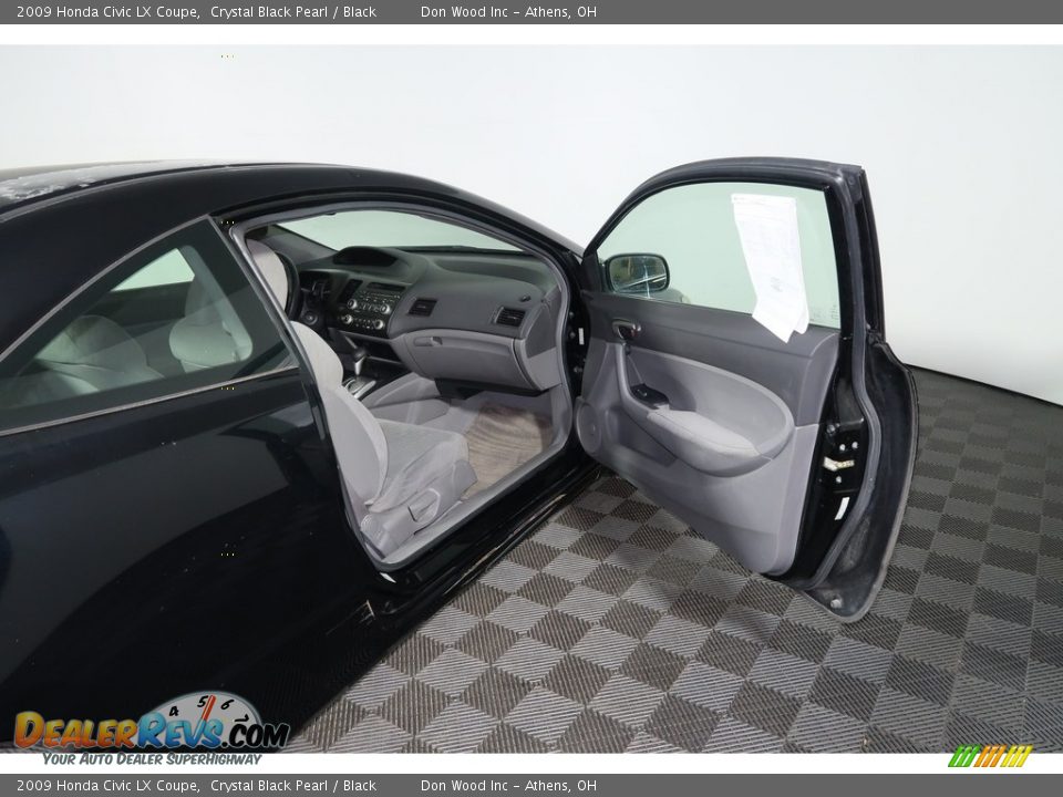 2009 Honda Civic LX Coupe Crystal Black Pearl / Black Photo #25