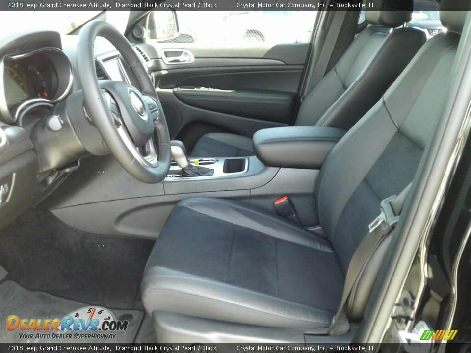 2018 Jeep Grand Cherokee Altitude Diamond Black Crystal Pearl / Black Photo #8