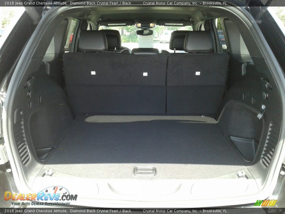 2018 Jeep Grand Cherokee Altitude Diamond Black Crystal Pearl / Black Photo #19