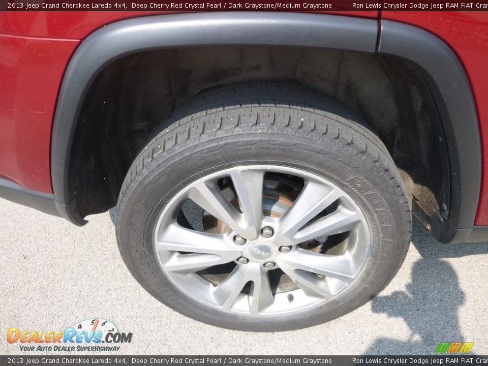 2013 Jeep Grand Cherokee Laredo 4x4 Deep Cherry Red Crystal Pearl / Dark Graystone/Medium Graystone Photo #9