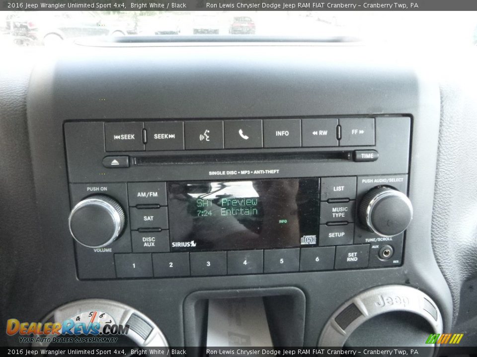 2016 Jeep Wrangler Unlimited Sport 4x4 Bright White / Black Photo #14