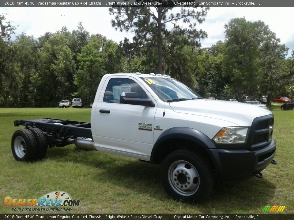 2018 Ram 4500 Tradesman Regular Cab 4x4 Chassis Bright White / Black/Diesel Gray Photo #8