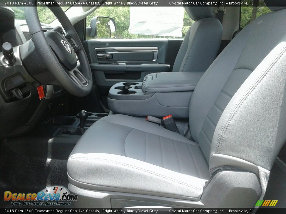 2018 Ram 4500 Tradesman Regular Cab 4x4 Chassis Bright White / Black/Diesel Gray Photo #10