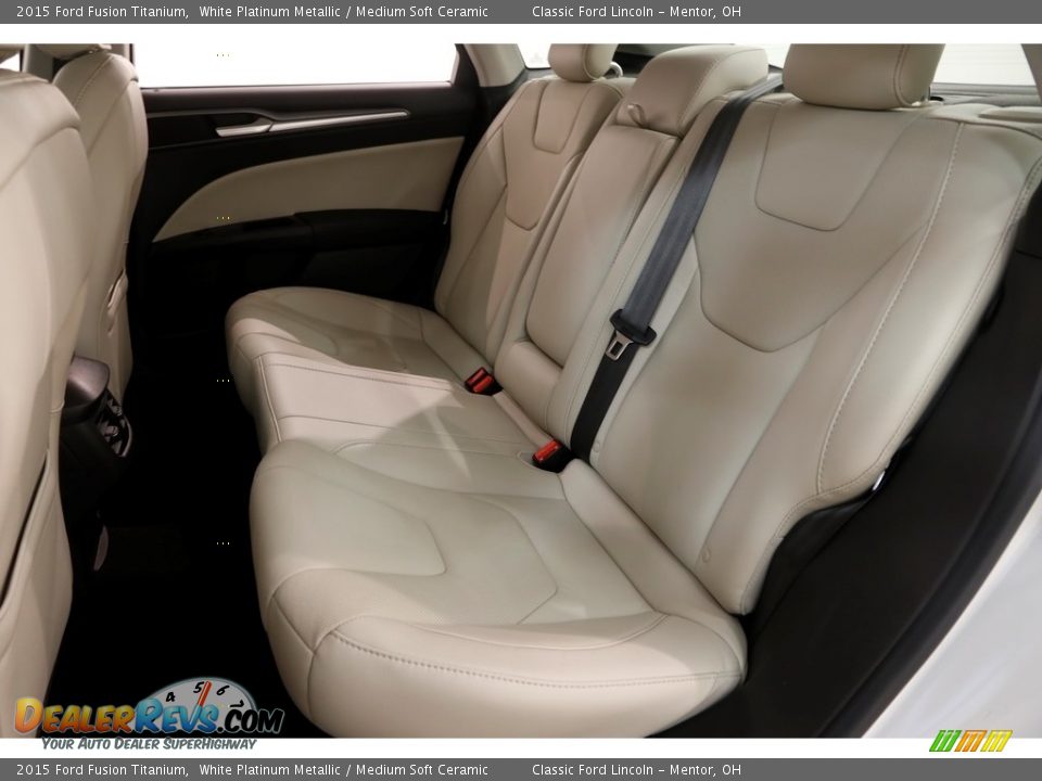 2015 Ford Fusion Titanium White Platinum Metallic / Medium Soft Ceramic Photo #14
