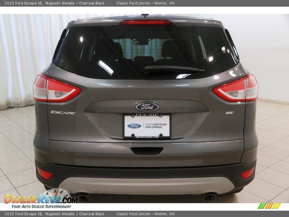 2015 Ford Escape SE Magnetic Metallic / Charcoal Black Photo #17