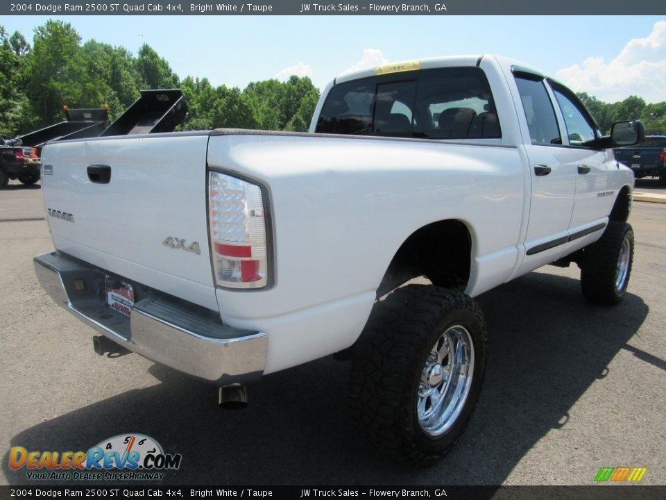 2004 Dodge Ram 2500 ST Quad Cab 4x4 Bright White / Taupe Photo #5