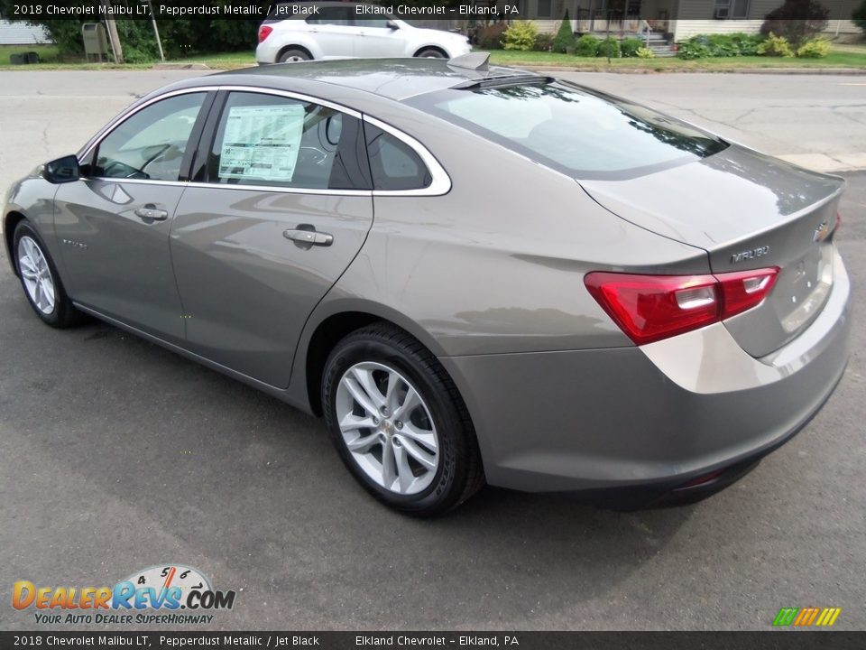 2018 Chevrolet Malibu LT Pepperdust Metallic / Jet Black Photo #8