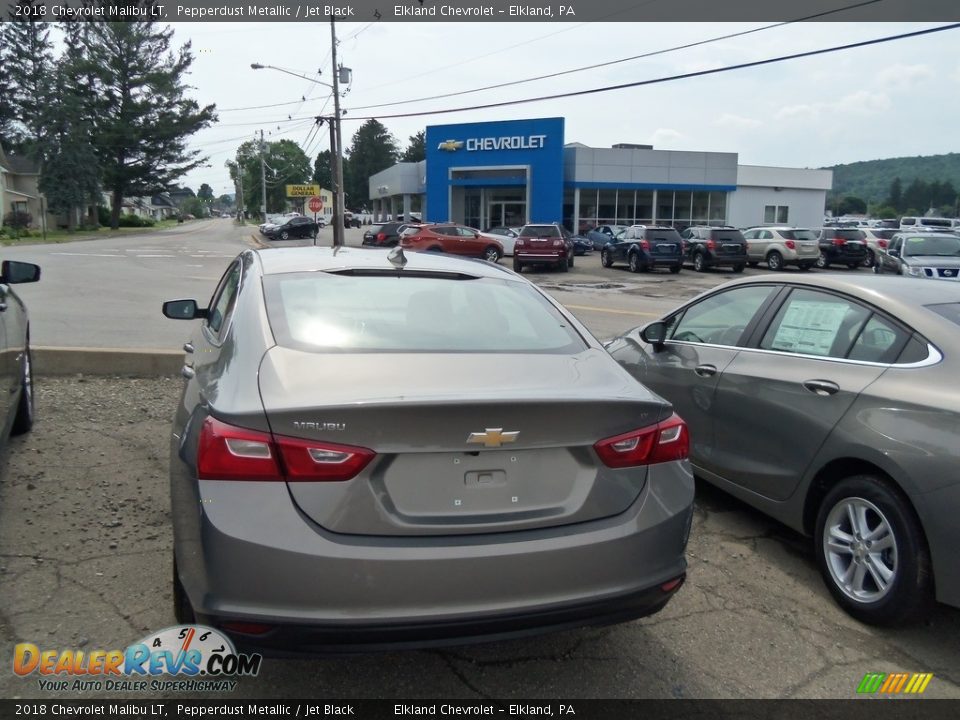 2018 Chevrolet Malibu LT Pepperdust Metallic / Jet Black Photo #26