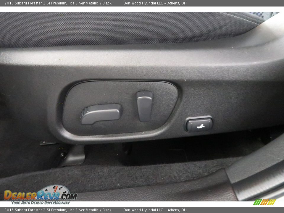 2015 Subaru Forester 2.5i Premium Ice Silver Metallic / Black Photo #3