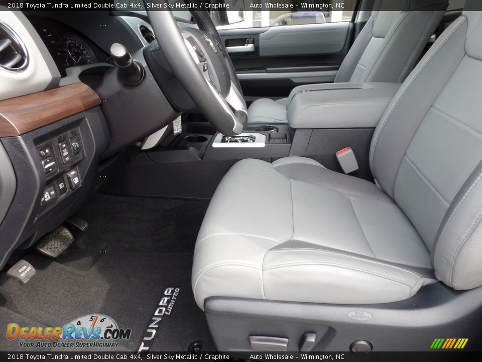 Front Seat of 2018 Toyota Tundra Limited Double Cab 4x4 Photo #11