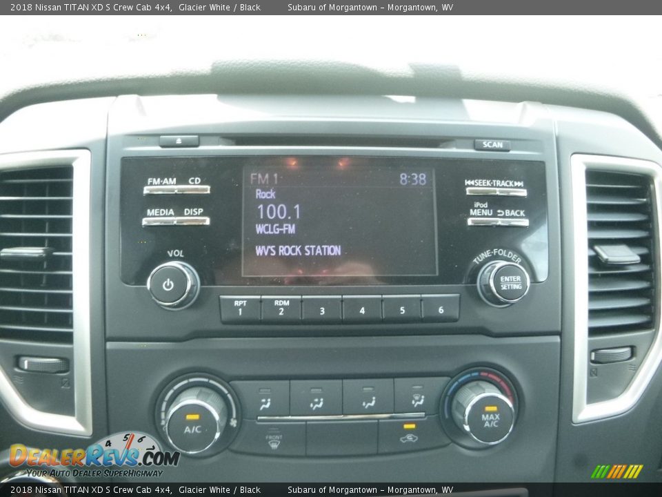 2018 Nissan TITAN XD S Crew Cab 4x4 Glacier White / Black Photo #16