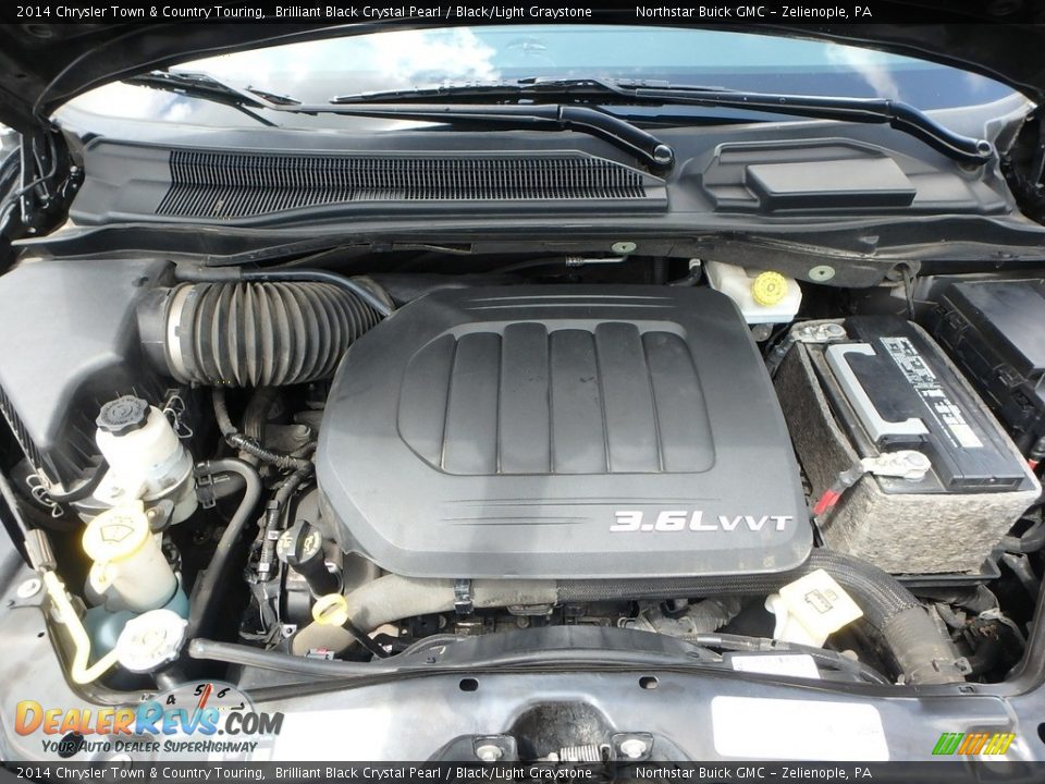 2014 Chrysler Town & Country Touring Brilliant Black Crystal Pearl / Black/Light Graystone Photo #3