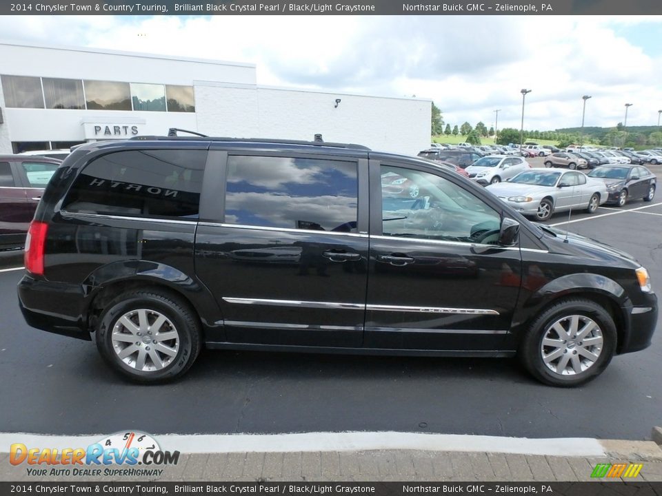 2014 Chrysler Town & Country Touring Brilliant Black Crystal Pearl / Black/Light Graystone Photo #5