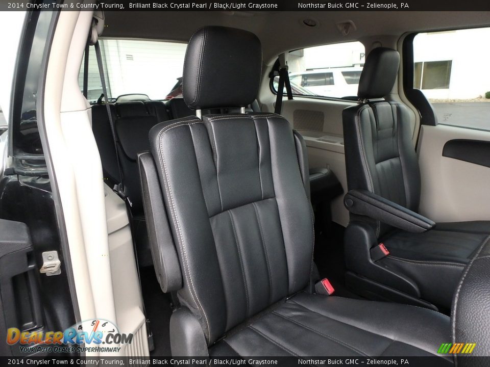2014 Chrysler Town & Country Touring Brilliant Black Crystal Pearl / Black/Light Graystone Photo #8
