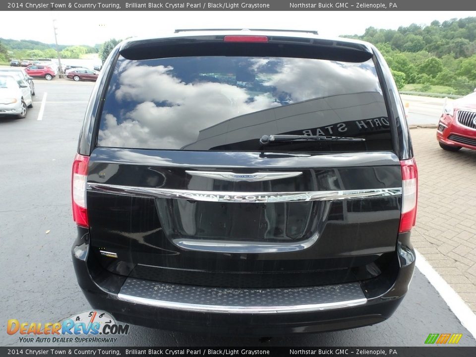 2014 Chrysler Town & Country Touring Brilliant Black Crystal Pearl / Black/Light Graystone Photo #10
