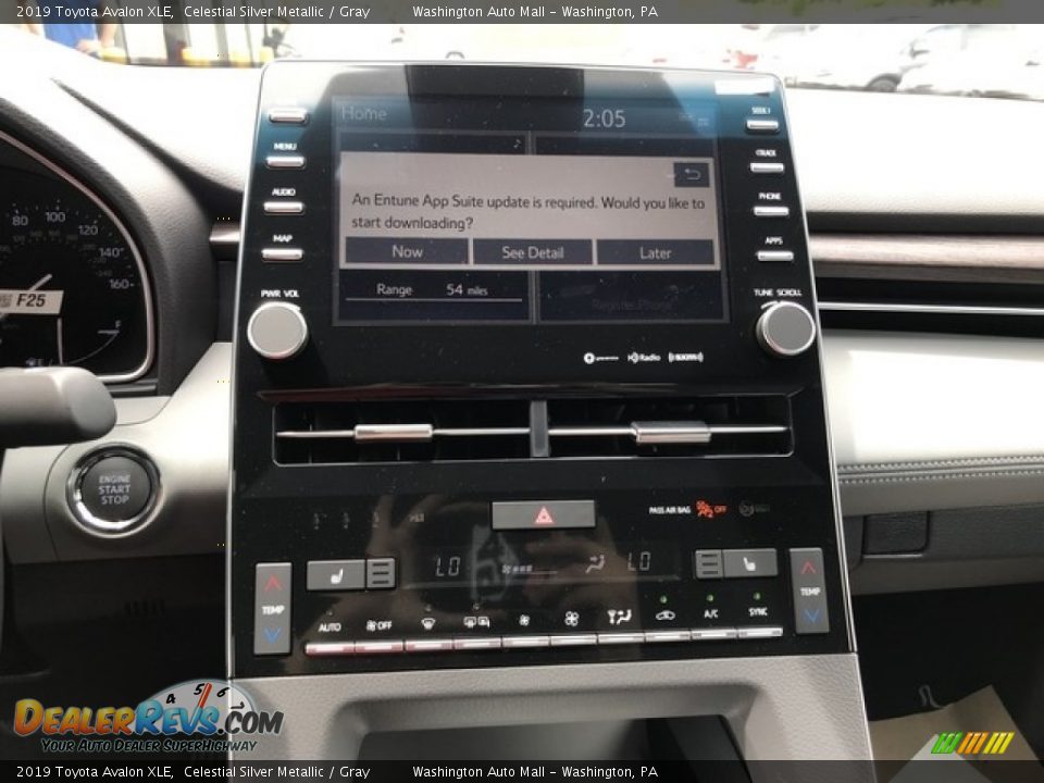 2019 Toyota Avalon XLE Celestial Silver Metallic / Gray Photo #13