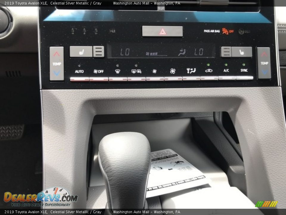 2019 Toyota Avalon XLE Celestial Silver Metallic / Gray Photo #14
