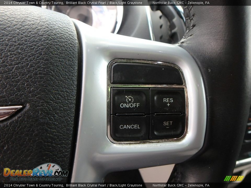 2014 Chrysler Town & Country Touring Brilliant Black Crystal Pearl / Black/Light Graystone Photo #26