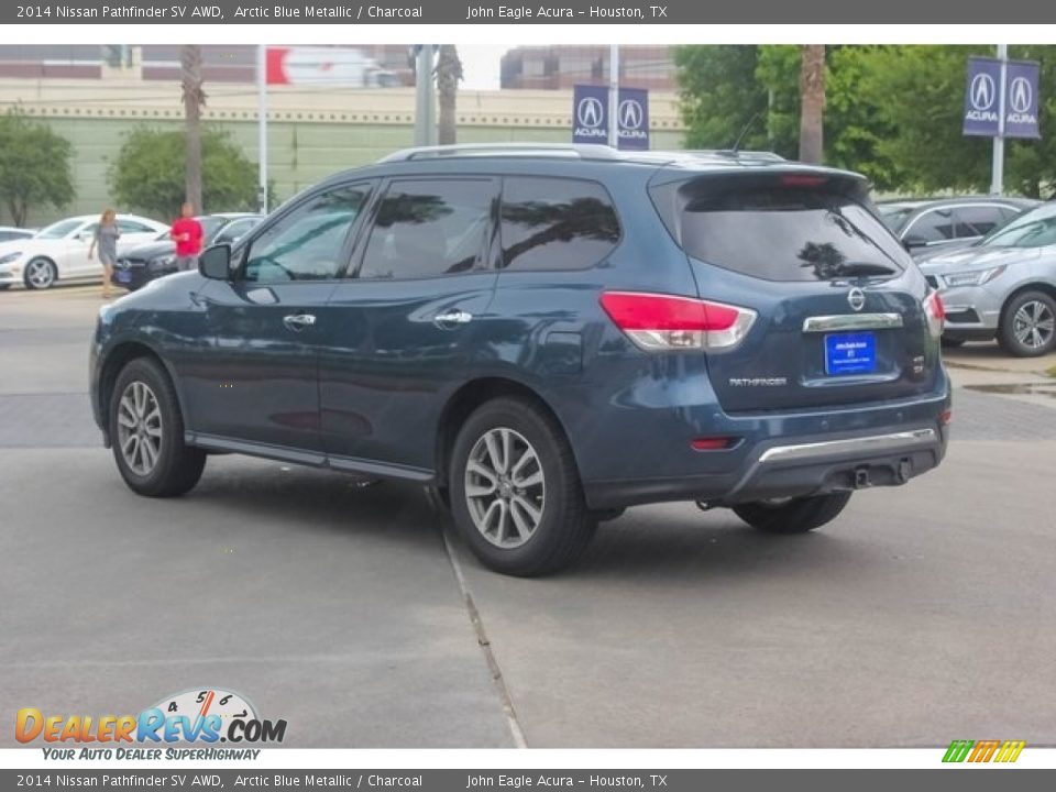 2014 Nissan Pathfinder SV AWD Arctic Blue Metallic / Charcoal Photo #5