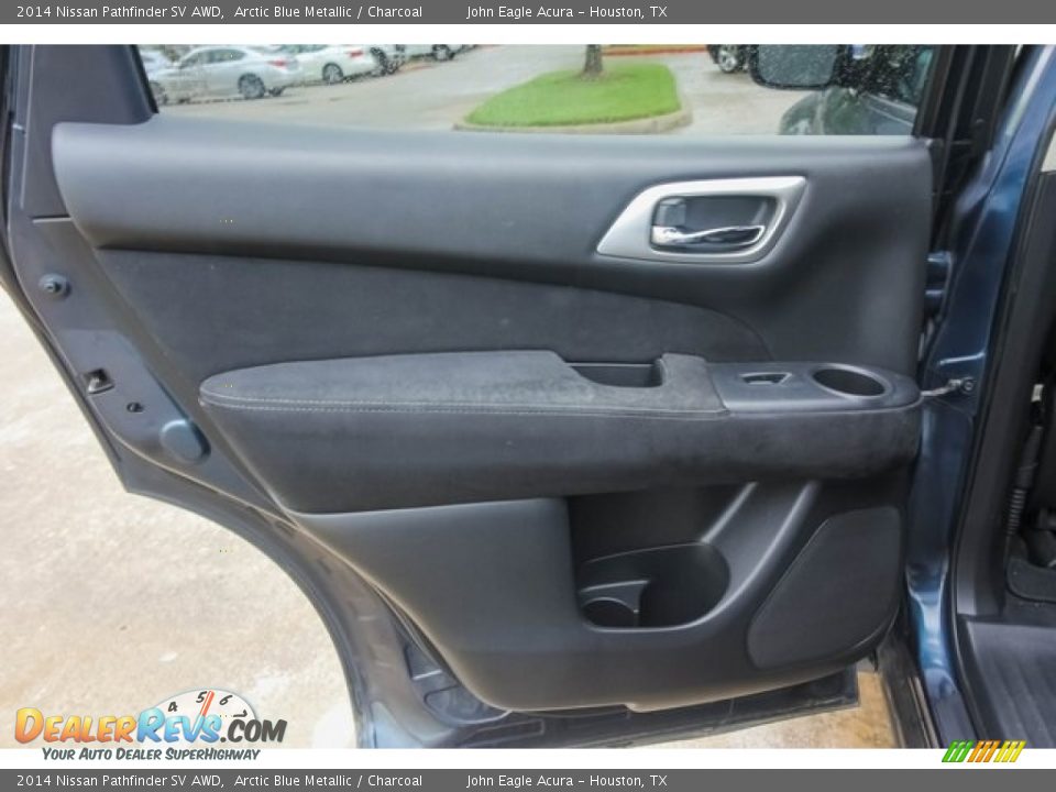 2014 Nissan Pathfinder SV AWD Arctic Blue Metallic / Charcoal Photo #19