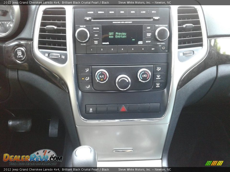 2012 Jeep Grand Cherokee Laredo 4x4 Brilliant Black Crystal Pearl / Black Photo #20
